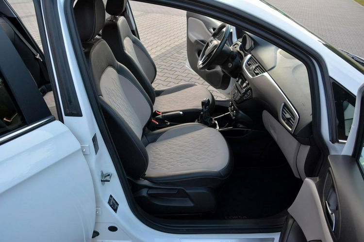 Corsa Cosmo Klimatronik Ledy Skóry Parktronik 1-Ręce ASO Opel do końca zdjęcie 16