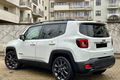 samochód osobowy Jeep zdjęcie 3