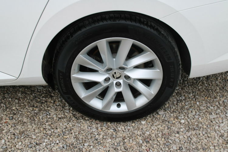 Skoda Superb Ambition DSG Hak F-vat Gwarancja Salo Polska zdjęcie 9