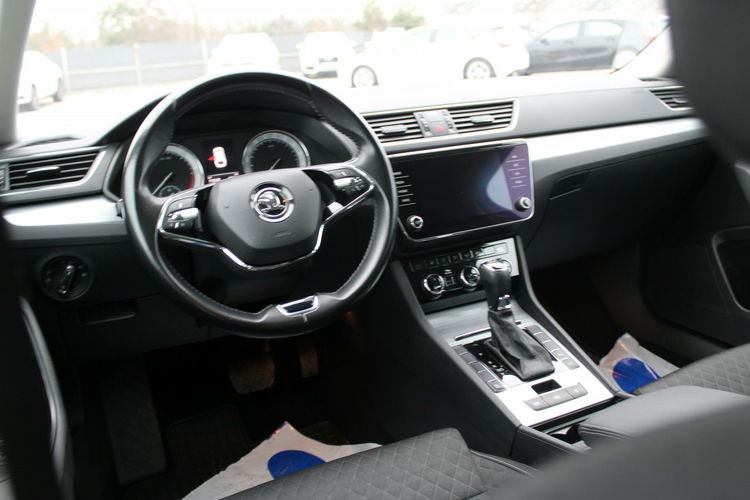 Skoda Superb Ambition DSG Hak F-vat Gwarancja Salo Polska zdjęcie 14