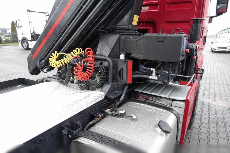 MAN TGX 28.480 / 3 Osiowy CIĄGNIK + HDS HMF 2120 / 6x2 / OS PODNOSZONA / 5x WYSÓW - 14.7 M / UDŹWIG - 4000 KG / STEROWANIE RADIOWE / 4 PODPORY / EURO 6 / PO KONTRAKCIE SERWISOWYM zdjęcie 28