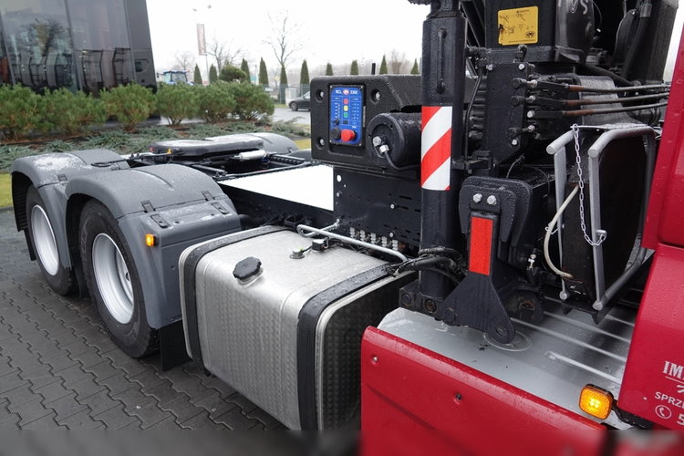 MAN TGX 28.480 / 3 Osiowy CIĄGNIK + HDS HMF 2120 / 6x2 / OS PODNOSZONA / 5x WYSÓW - 14.7 M / UDŹWIG - 4000 KG / STEROWANIE RADIOWE / 4 PODPORY / EURO 6 / PO KONTRAKCIE SERWISOWYM zdjęcie 29