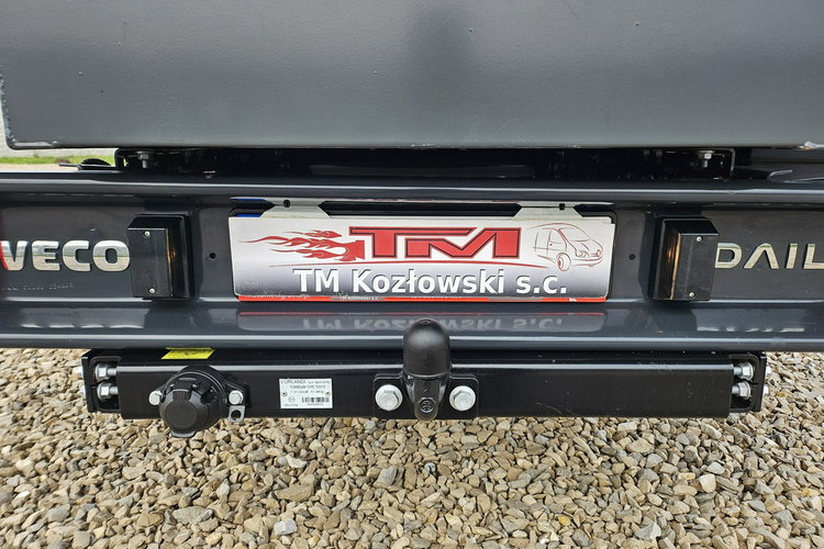 Iveco Daily 50C18 Wywrot_3-Strony 7-osob. HAK Gwarancja 3.0/180KM zdjęcie 25