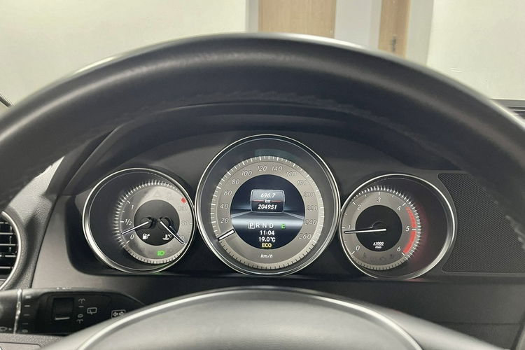Mercedes C 220 2.2 170KM Automat Lifting Avantgarde Skóry Duża Navi BXenon Z NIEMIEC zdjęcie 31