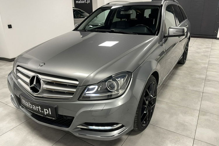 Mercedes C 220 2.2 170KM Automat Lifting Avantgarde Skóry Duża Navi BXenon Z NIEMIEC zdjęcie 7