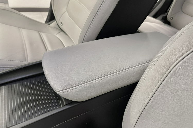 Renault Scenic 1.6 DCi 160KM BOSE Navi EDITION ONE Skóry Panorama FullLED HandsFree zdjęcie 28