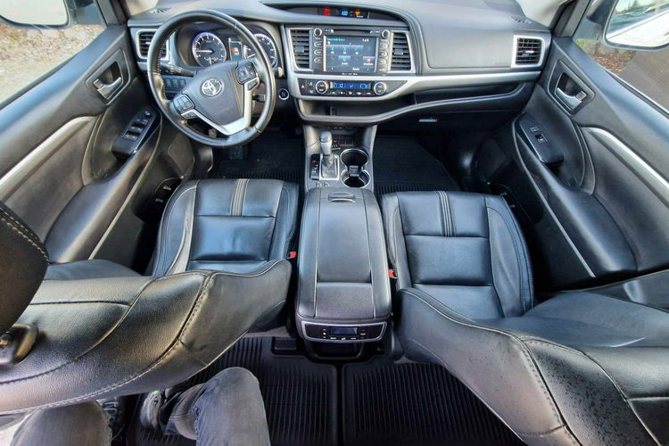 Toyota Highlander SE 3.5 V6 7osób 49tyś.km zdjęcie 23