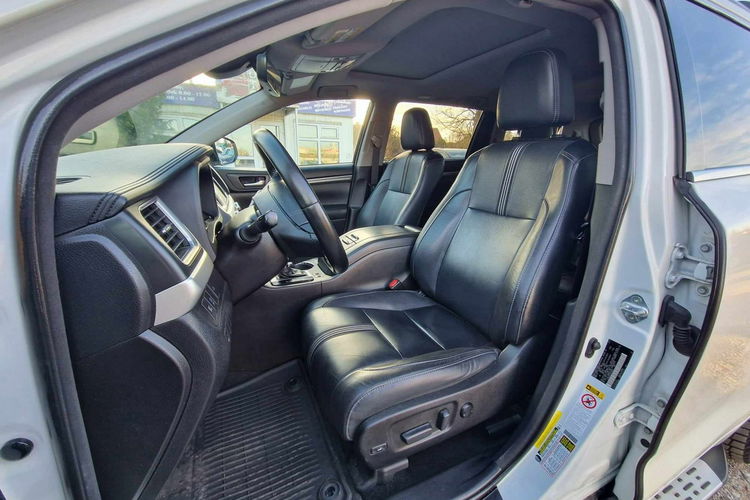 Toyota Highlander SE 3.5 V6 7osób 49tyś.km zdjęcie 24