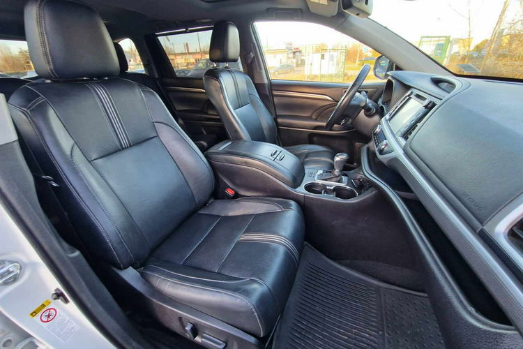 Toyota Highlander SE 3.5 V6 7osób 49tyś.km zdjęcie 25
