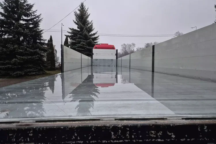 Schwarzmuller Burtowa zdjęcie 25