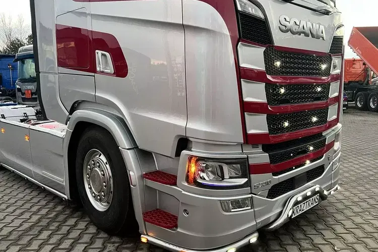 Scania S730 V8 4X2 2018 PEŁNA OPCJA 650Tkm cała na poduszce trux alcoa zdjęcie 13