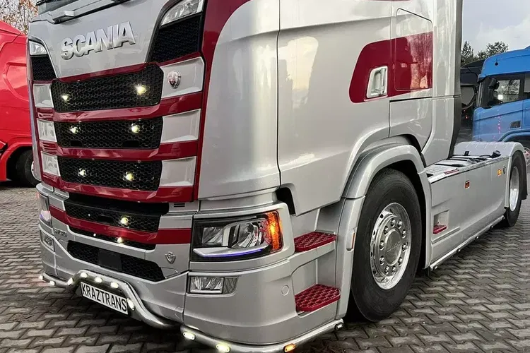 Scania S730 V8 4X2 2018 PEŁNA OPCJA 650Tkm cała na poduszce trux alcoa zdjęcie 14