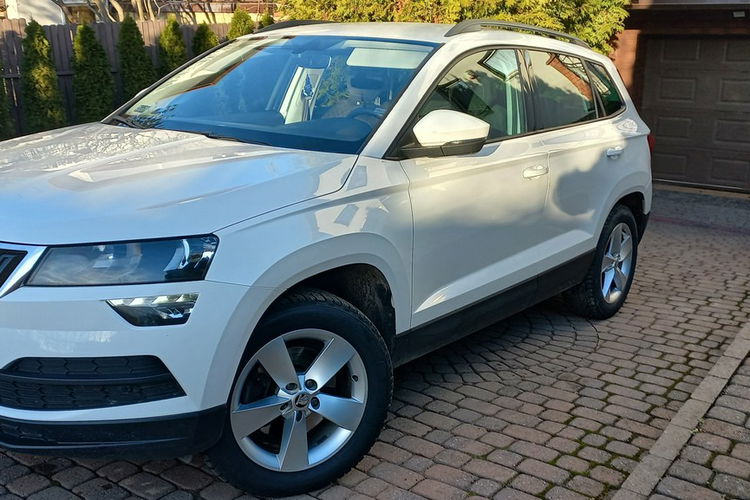 Skoda Karoq 4x4 DSG 2.0 Tdi 190 KM F.VAT 23% Salon PL 69800 netto Serwis tylko ASO zdjęcie 3