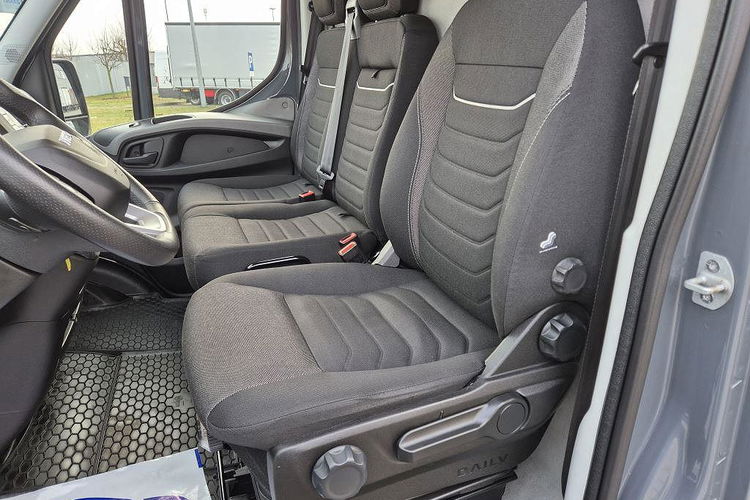 IVECO DAILY 35 S18 zdjęcie 9