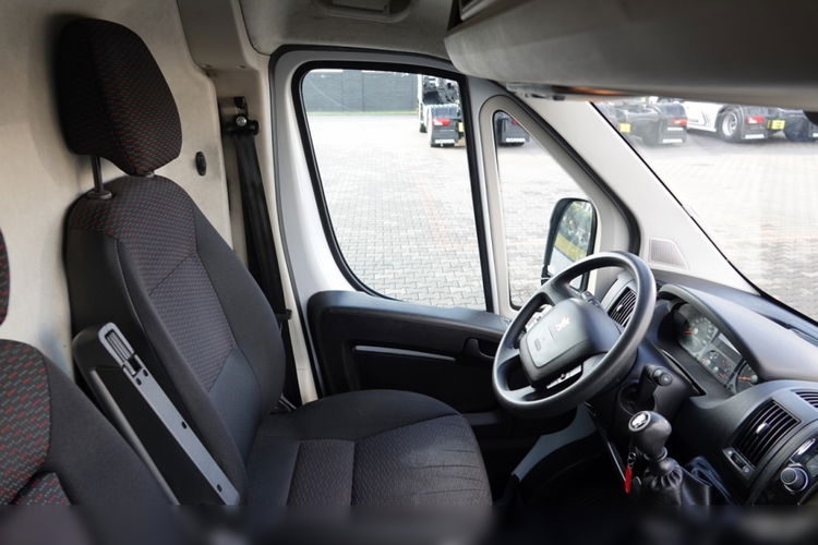 Peugeot BOXER / L4 H3 / WERSJA MAXI / BLASZAK / 2021 ROK / PO PEŁNYM ROZSZERZONYM SERWISIE / PO KONTRAKCIE SERWISOWYM / zdjęcie 24