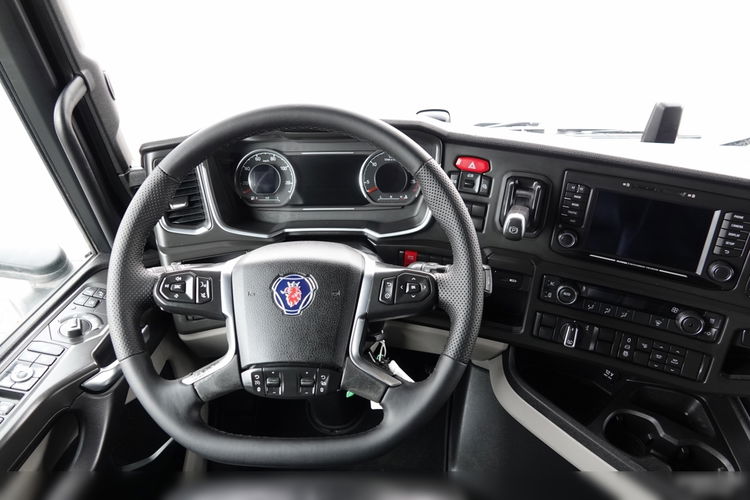 Scania S 500 / RETARDER / KLIMA POSTOJOWA / SKÓRY / PO KONTRAKCIE SERWISOWYM zdjęcie 30