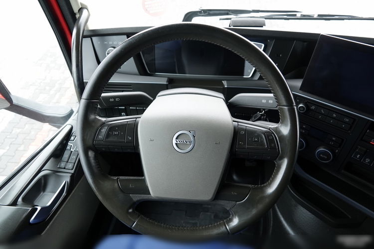 Volvo FH 500 / I-SAVE / XXL / KLIMA POSTOJOWA / NOWY MODEL / OPONY 100 % / PO ZŁOTYM KONTRAKCIE SERWISOWYM zdjęcie 29