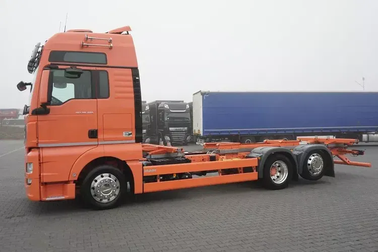 MAN TGX / 26.460 / ACC / E 6 / XXL / BDF / 7.15 , 7.45 M / OŚ SKRĘTNA zdjęcie 4