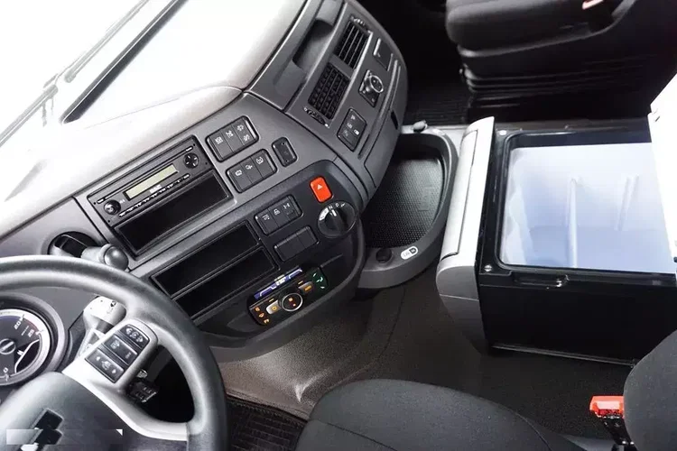 DAF XF 480 / ACC / EURO 6 / SSC / ZESTAW MEGA BDF / , 7.82 M zdjęcie 9