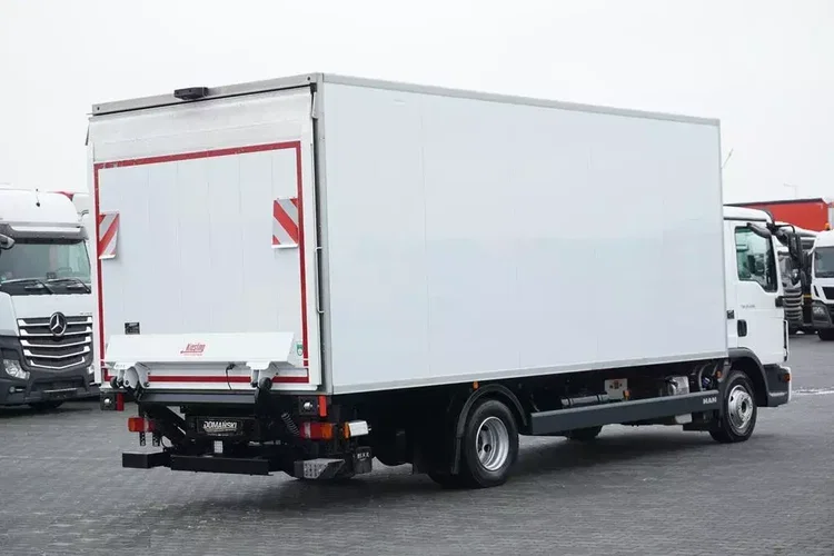 MAN TGL / 12.220 / ACC / EURO 6 / CHŁODNIA + WINDA / 15 PALET zdjęcie 5