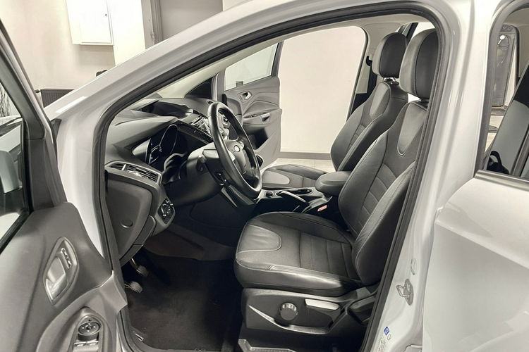 Ford Kuga 2.0TDCi 180KM TITANIUM PLUS Klimatronic Navi Alu KEYLESSGO Niemiec zdjęcie 19