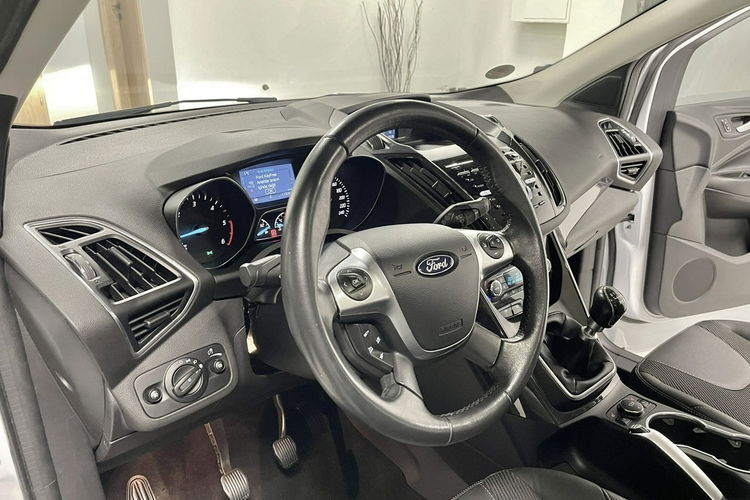 Ford Kuga 2.0TDCi 180KM TITANIUM PLUS Klimatronic Navi Alu KEYLESSGO Niemiec zdjęcie 22