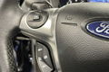 samochód osobowy Ford zdjęcie 21
