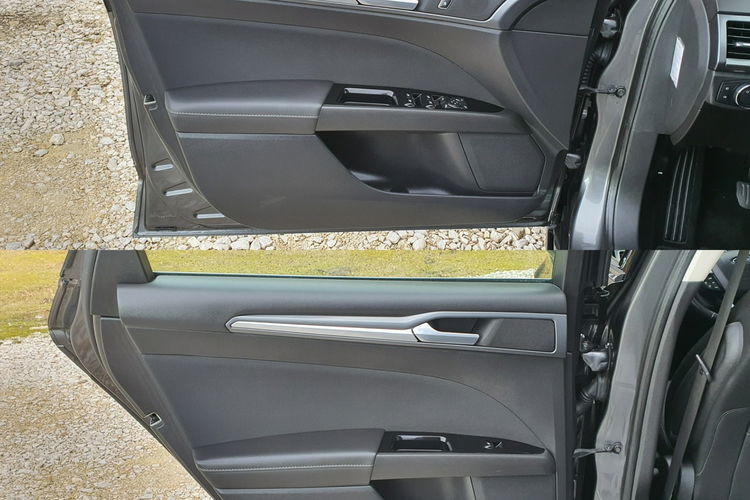 Ford Mondeo TITANIUM # Convers+ # Navi SYNC # LED # Panorama # Parktronic # SERWIS zdjęcie 12