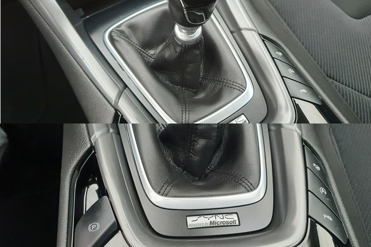 Ford Mondeo TITANIUM # Convers+ # Navi SYNC # LED # Panorama # Parktronic # SERWIS zdjęcie 24