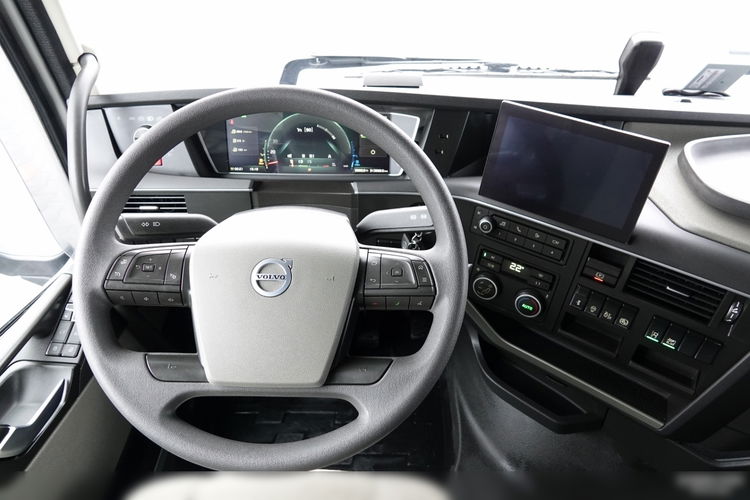 Volvo FH 500 / XXL / I-SAVE / LOWDECK / MEGA / KLIMA POSTOJOWA / PO ZŁOTYM KONTRAKCIE SERWISOWYM zdjęcie 27