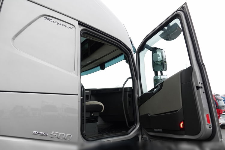 Volvo FH 500 / XXL / I-SAVE / LOWDECK / MEGA / KLIMA POSTOJOWA / PO ZŁOTYM KONTRAKCIE SERWISOWYM zdjęcie 35