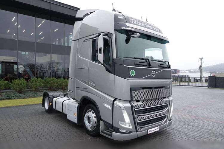 Volvo FH 500 / XXL / I-SAVE / LOWDECK / MEGA / KLIMA POSTOJOWA / PO ZŁOTYM KONTRAKCIE SERWISOWYM zdjęcie 3