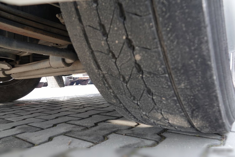 Scania G 320 / 6x2 / FIRANKA- 9 M / + WINDA ZAŁADOWCZA / EURO 6 / oś skrętna i podnoszona / BARDZO MOCNA PODŁOGA SZYNA-DESKA  zdjęcie 29