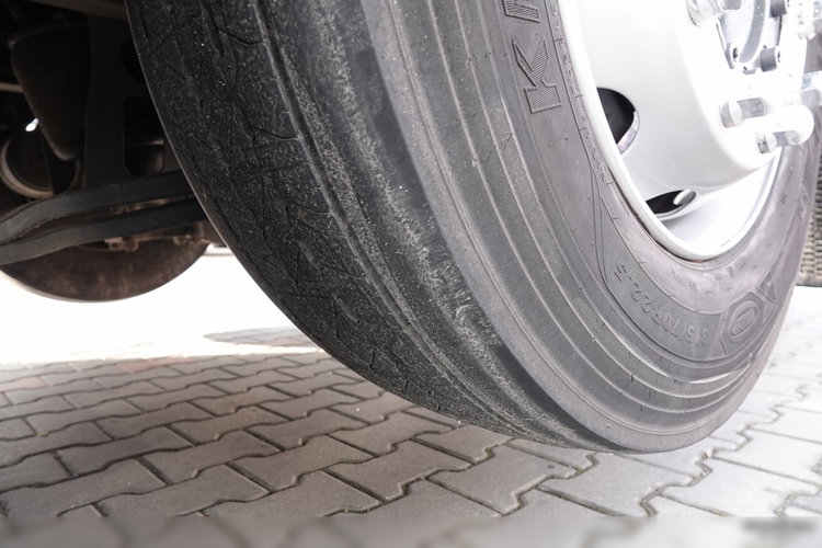 Scania G 320 / 6x2 / FIRANKA- 9 M / + WINDA ZAŁADOWCZA / EURO 6 / oś skrętna i podnoszona / BARDZO MOCNA PODŁOGA SZYNA-DESKA  zdjęcie 32