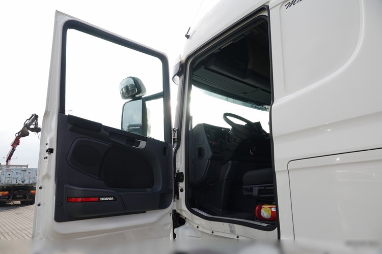 Scania G 320 / 6x2 / FIRANKA- 9 M / + WINDA ZAŁADOWCZA / EURO 6 / oś skrętna i podnoszona / BARDZO MOCNA PODŁOGA SZYNA-DESKA  zdjęcie 34