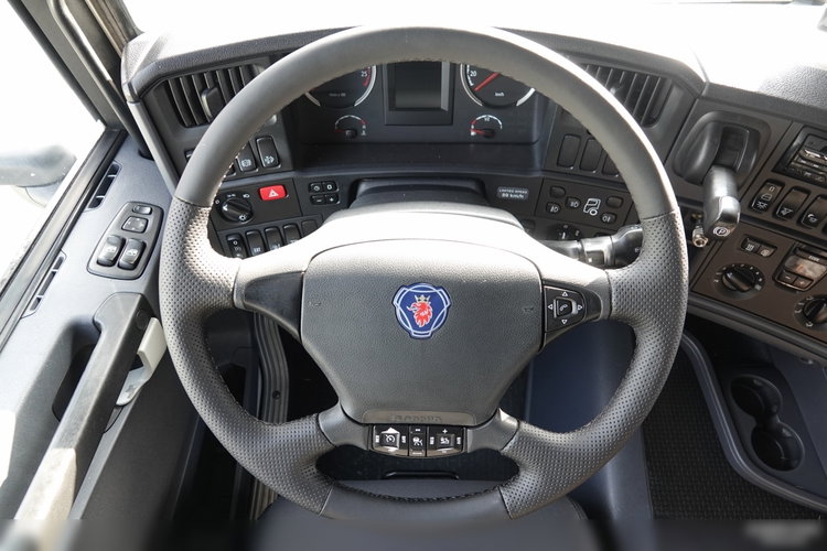 Scania G 320 / 6x2 / FIRANKA- 9 M / + WINDA ZAŁADOWCZA / EURO 6 / oś skrętna i podnoszona / BARDZO MOCNA PODŁOGA SZYNA-DESKA  zdjęcie 40