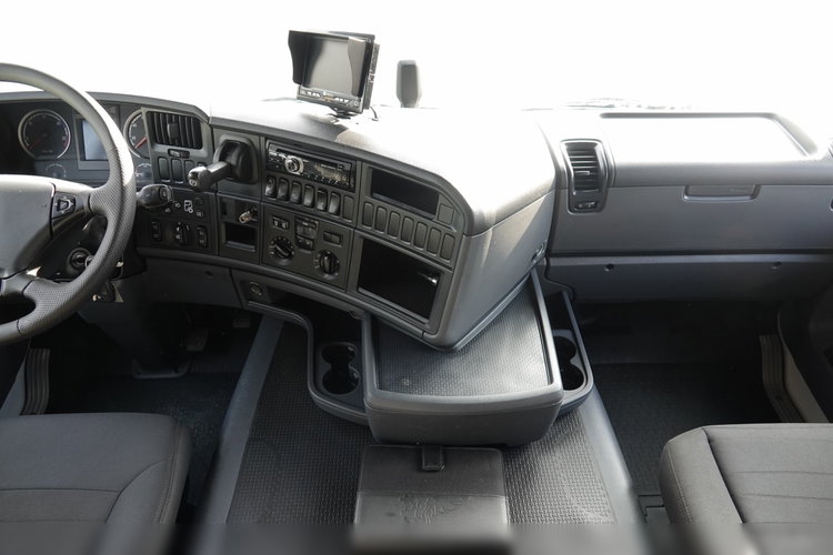 Scania G 320 / 6x2 / FIRANKA- 9 M / + WINDA ZAŁADOWCZA / EURO 6 / oś skrętna i podnoszona / BARDZO MOCNA PODŁOGA SZYNA-DESKA  zdjęcie 43