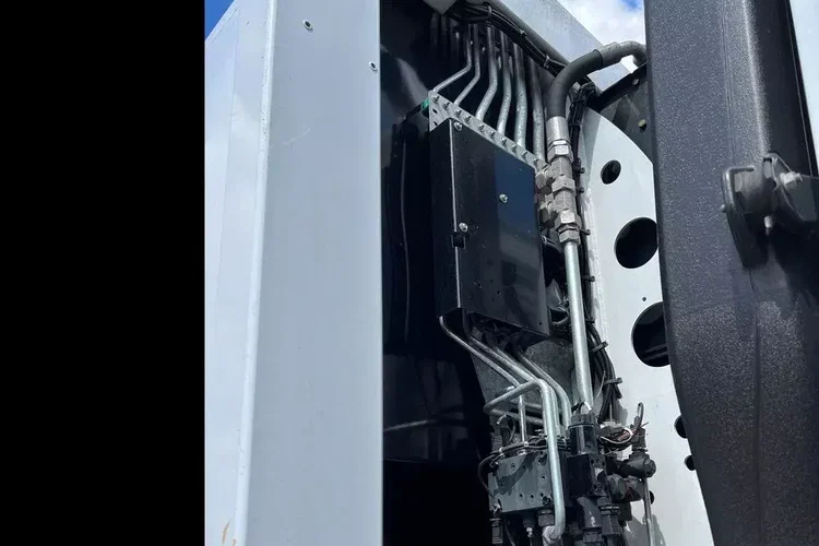 Mercedes ANTOS 1833 FAUN VARIOPRSS 520 zdjęcie 12