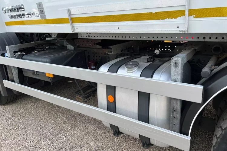 Mercedes ANTOS 1833 FAUN VARIOPRSS 520 zdjęcie 19