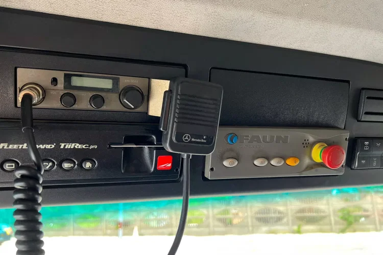 Mercedes ANTOS 1833 FAUN VARIOPRSS 520 zdjęcie 24