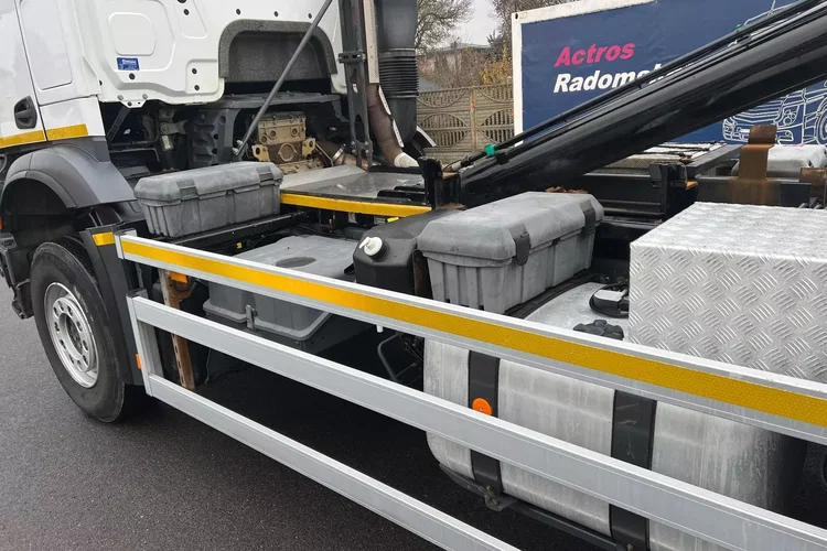Mercedes AROCS 2645L 6x4 HAKOWIEC zdjęcie 14