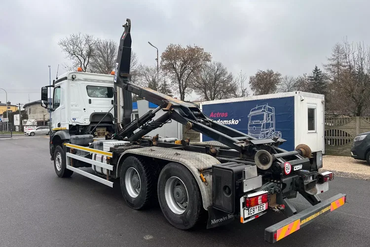 Mercedes AROCS 2645L 6x4 HAKOWIEC zdjęcie 6