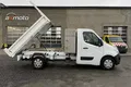 samochód dostawczy Renault zdjęcie 2
