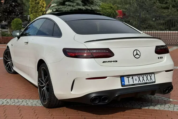 Mercedes klasa-e zdjęcie 17