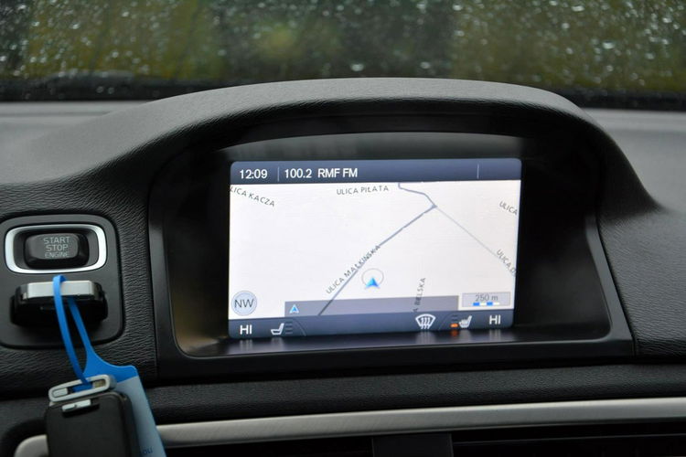 Volvo XC 70 2.0d(163KM) Navi Skóry Xenon 2xParktronic z Niemiec Aso zdjęcie 25