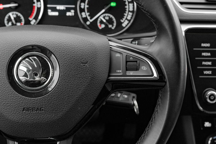 Skoda Superb WU2220H#2.0 TDI Ambition DSG7 Cz.park Bi-Xenon Salon PL VAT23% zdjęcie 20