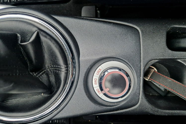 Peugeot 4007 4X4. Navi. Kamera . Led. Ksenon. zdjęcie 15