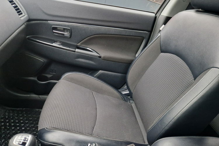 Peugeot 4007 4X4. Navi. Kamera . Led. Ksenon. zdjęcie 33