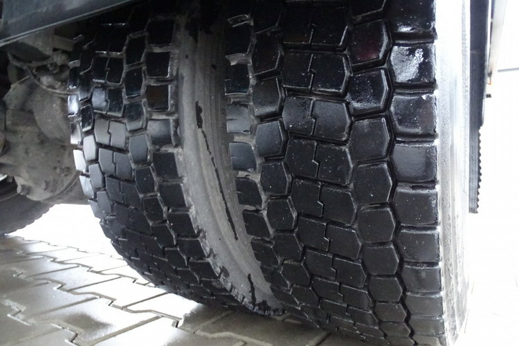 Iveco EuroCargo 120E18 EEV Kontener Sprowadzony Klima Przebieg Udokumentowany , Poduszki , 18 Euro Palet , Boczne Drzwi zdjęcie 13