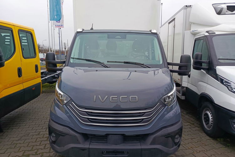 Iveco Daily 35S18HA8 zdjęcie 17